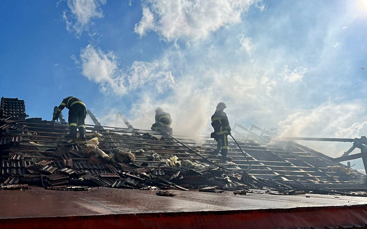 incendiu magazin alimentar gelu2