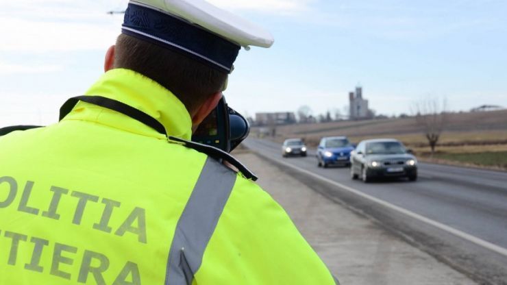 Razie în județul Satu Mare. Poliţiştii au aplicat 130 de sancţiuni contravenţionale