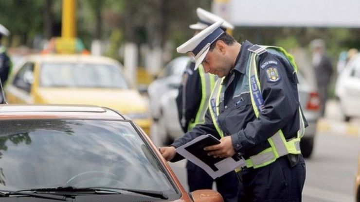 Amenzi la foc automat aplicate de polițiști